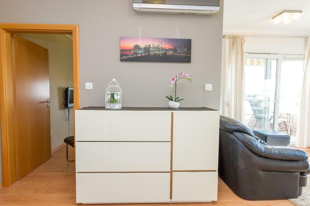Adriana'S Dream View 2 Bedrooms Apartment 扎达尔 外观 照片